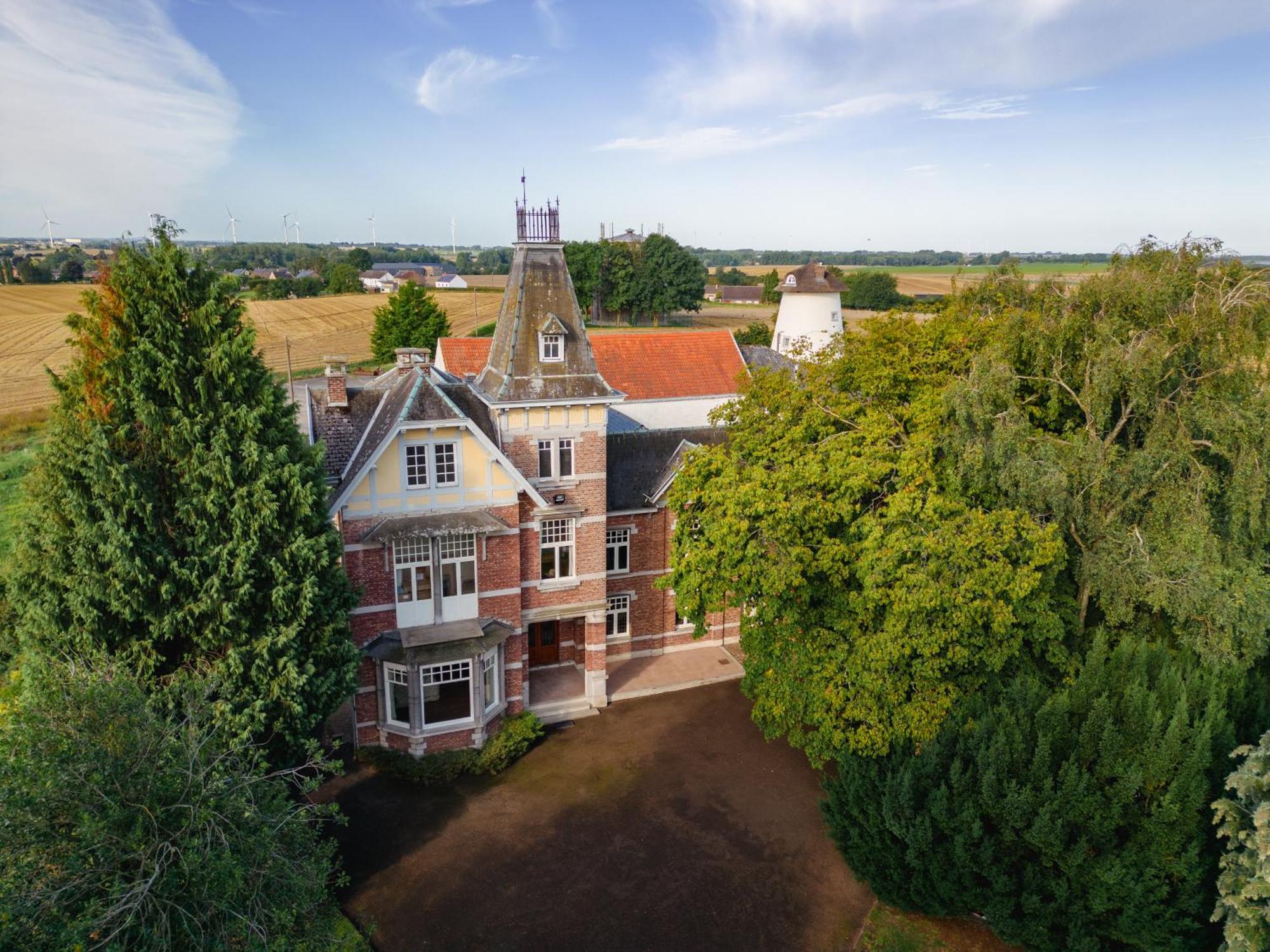 Hotel Manoir Du Moulin à Berloz Extérieur photo